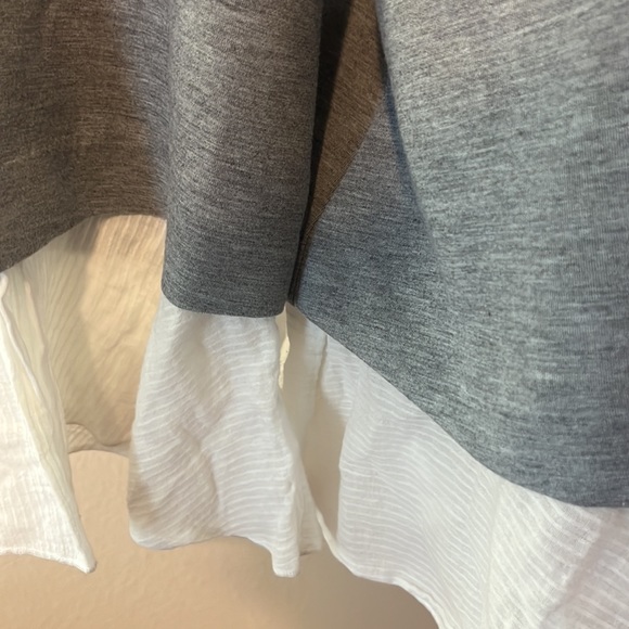 Gray & White Top with White Ruffled Sleeves and Bottom Hem by Halogen/ Medium - Picture 4 of 8